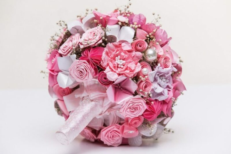 Bukiet ślubny różowy