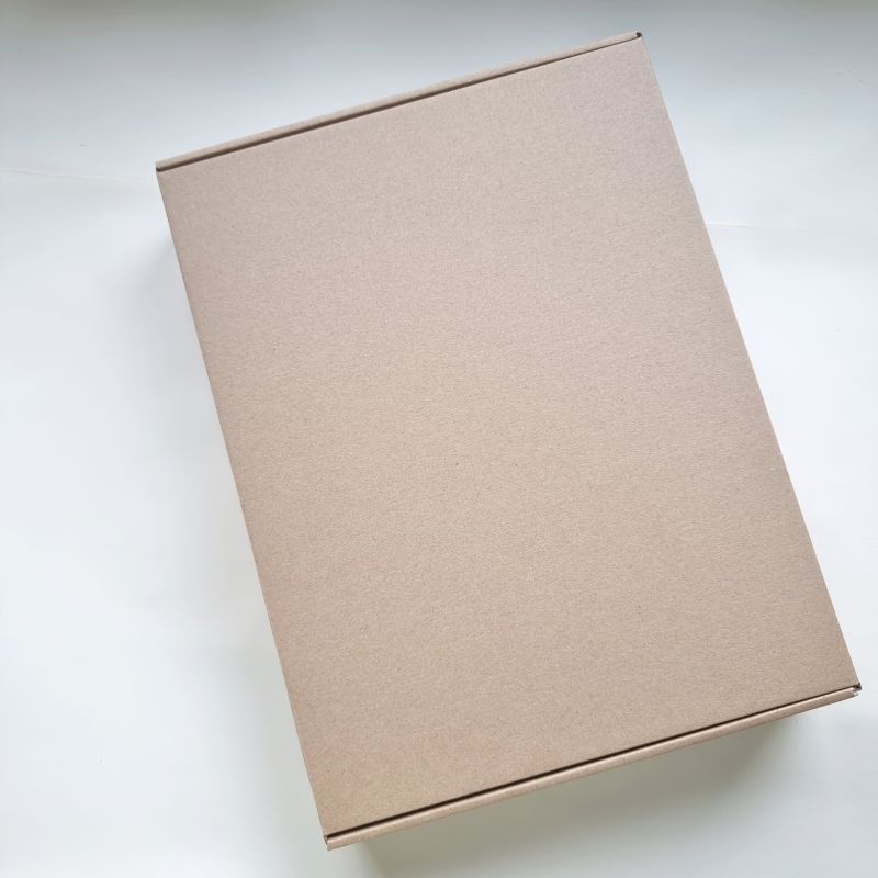 pudełko fasonowe brązowe 30x40x7cm